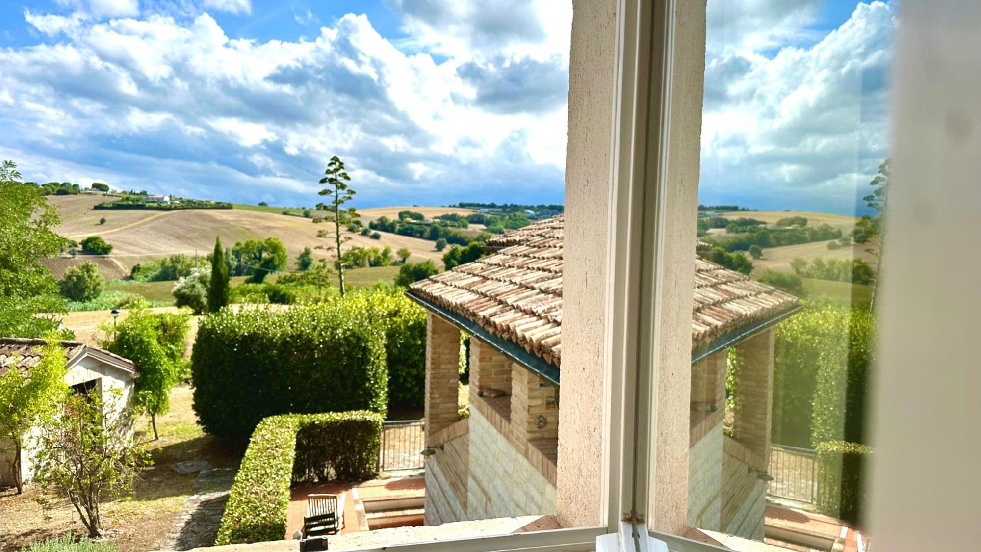 S214 - Sirolo, Trilocale Con Giardino In Zona Tranquilla公寓 外观 照片