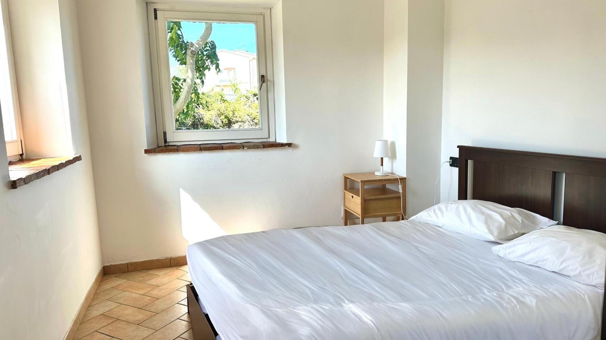 S214 - Sirolo, Trilocale Con Giardino In Zona Tranquilla公寓 外观 照片